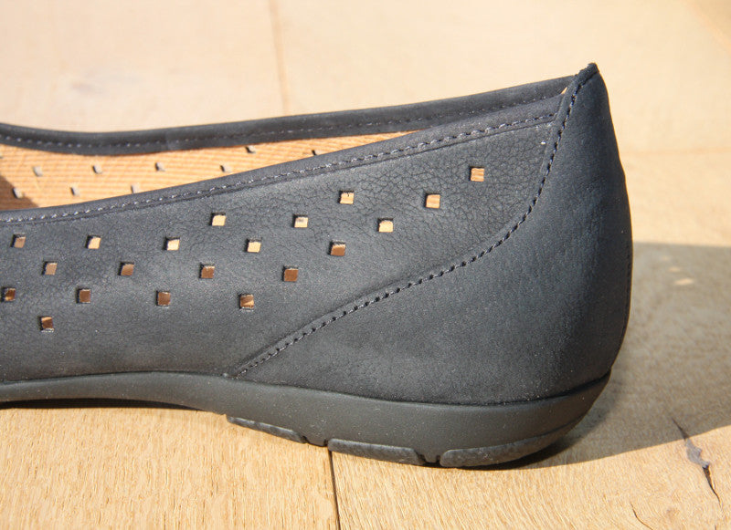 Ballerines ajourées en cuir bleu Artik
