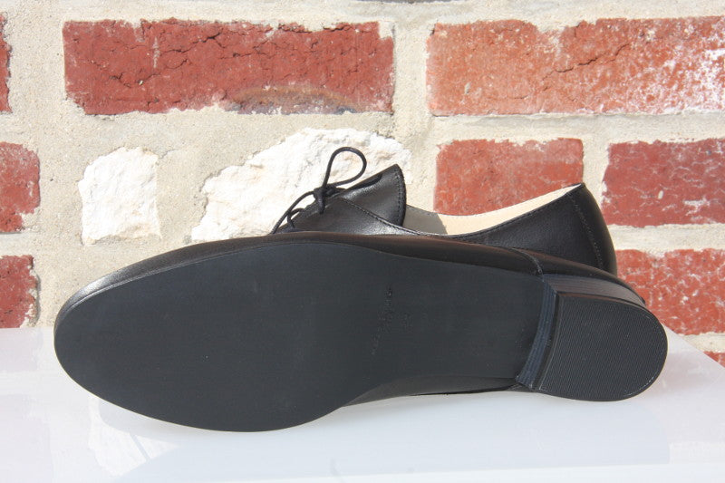 Derby classique en cuir noir Douglas