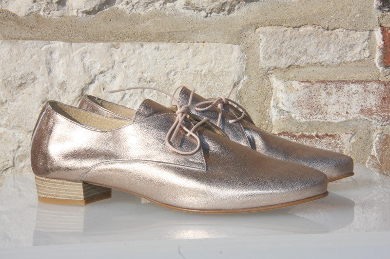 Derby chic en cuir doré Jacky