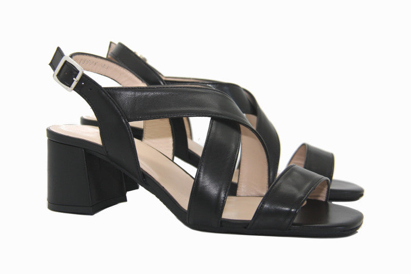 Sandales à talon en cuir noir Ciao
