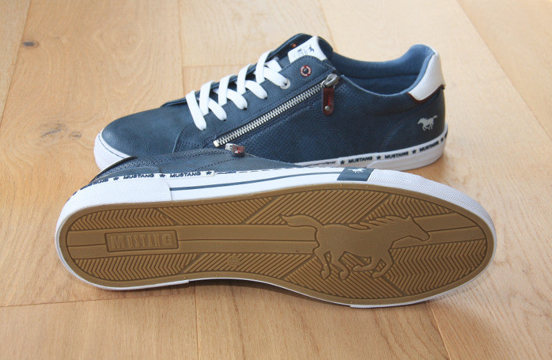 Sneakers bleu denim