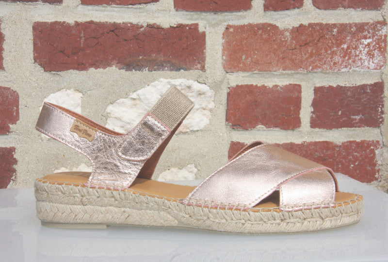 Espadrilles compensées petit talon en cuir brillant Emily