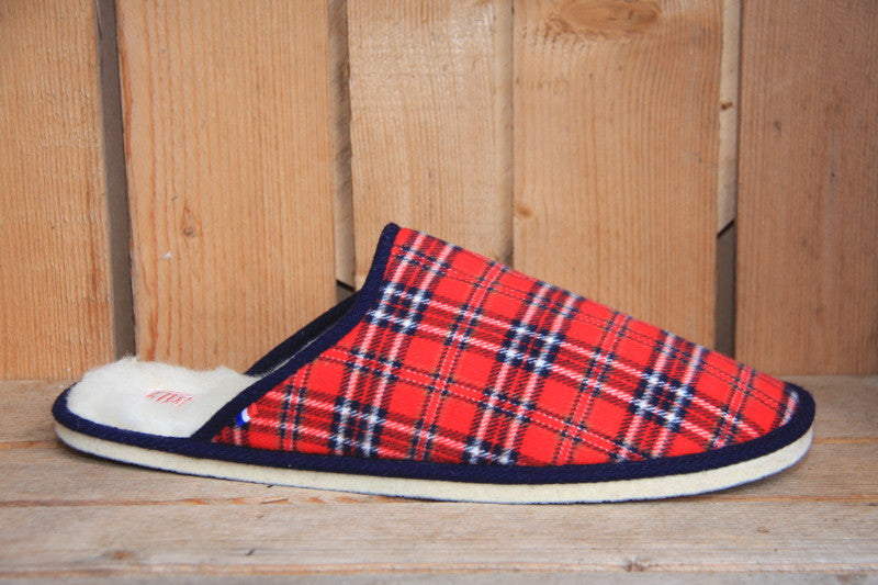 Mules en laine naturelle écossais rouge British