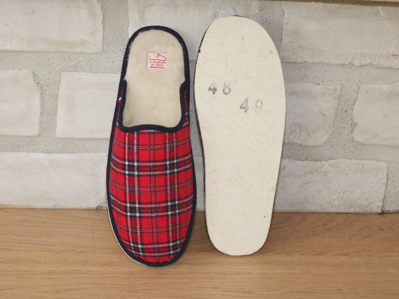 Mules en laine naturelle écossais rouge British