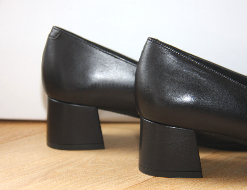 Escarpins en cuir noir talon moyen Promesse