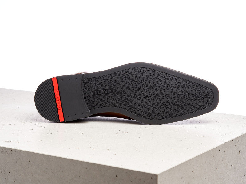 Chaussures basses en cuir marron Don