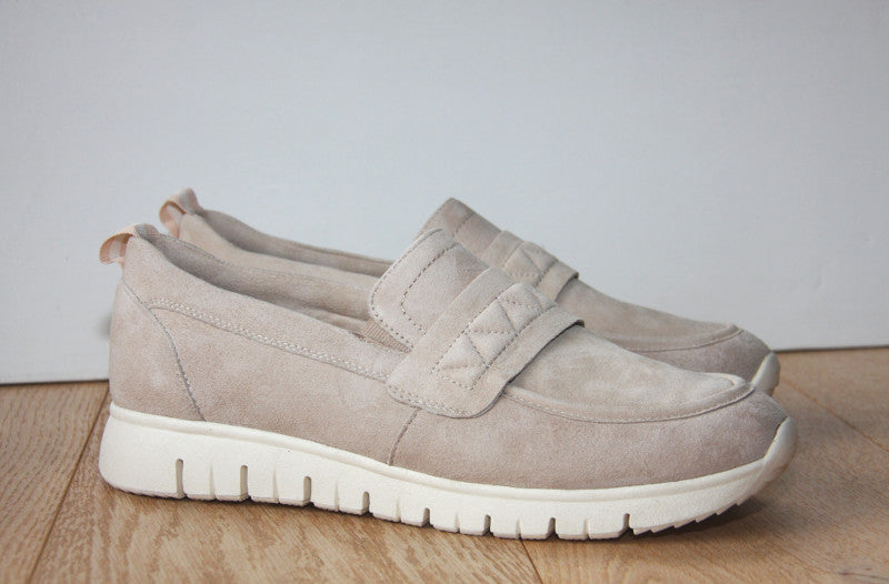 Mocassins compensés en cuir velours beige Nomade