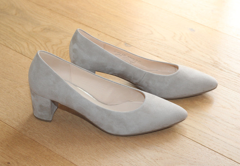 Escarpins beige en cuir velours Lola
