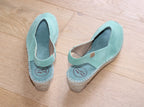 Espadrilles en cuir velours vert menthe Bernia