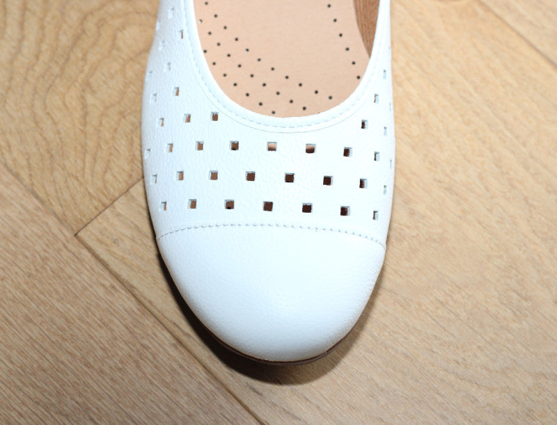 Ballerine ajourées Gabor en cuir blanc