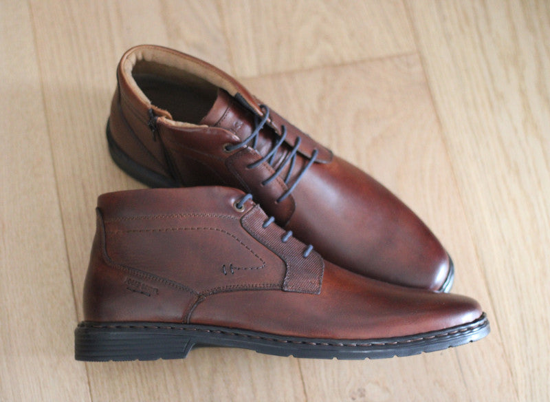 Chaussures montantes en cuir marron Alastair