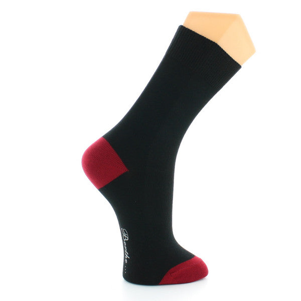 Chaussettes en coton noir talon et pointe rouge