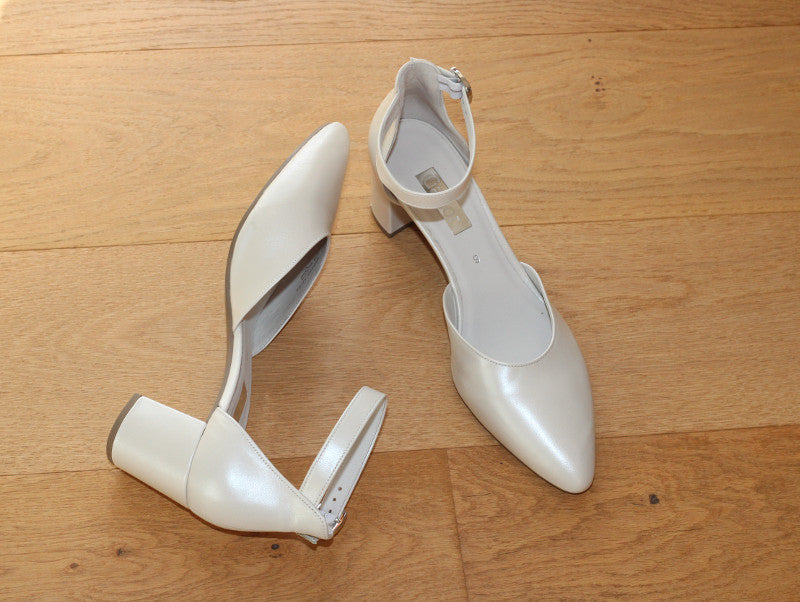 Sandales à talon Gabor en cuir blanc nacré brillant