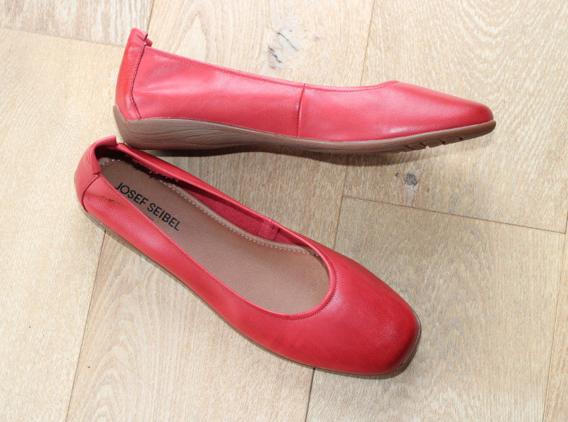Ballerines souples Fenja en cuir rouge