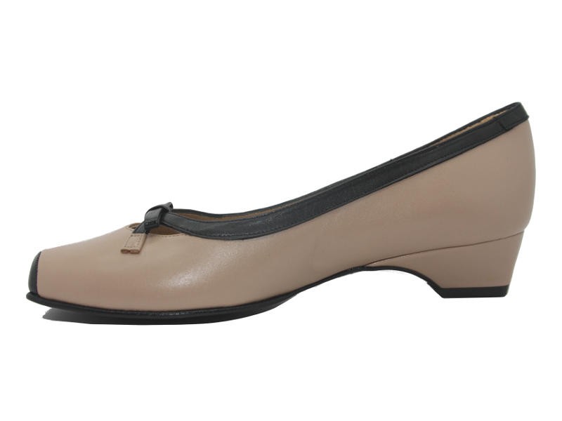 Escarpins cuir beige et noir So Chic