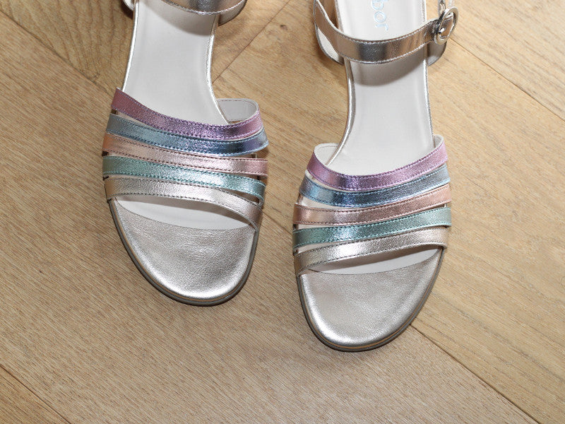 Sandales à talon Gabor en cuir doré et lanières multicolore