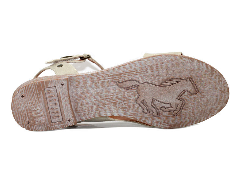 Sandales plates Ivoire Mustang