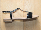 Sandales plates Geo Reino en cuir et verni noir