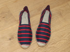 Espadrilles en coton rayé bleu marine et rouge Basque