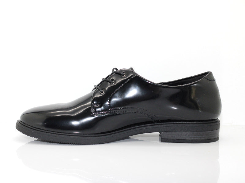 Derby chic Remonte en cuir noir vernis