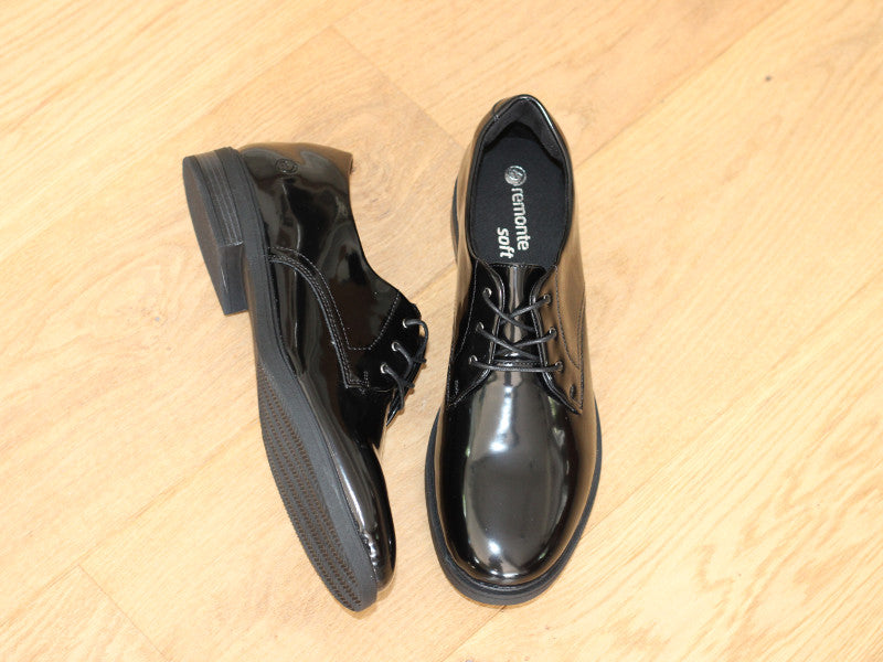 Derby chic Remonte en cuir noir vernis