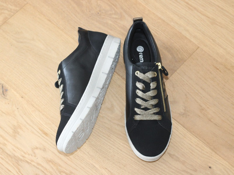 Tennis combi noir Remonte avec double jeu de lacets Swing