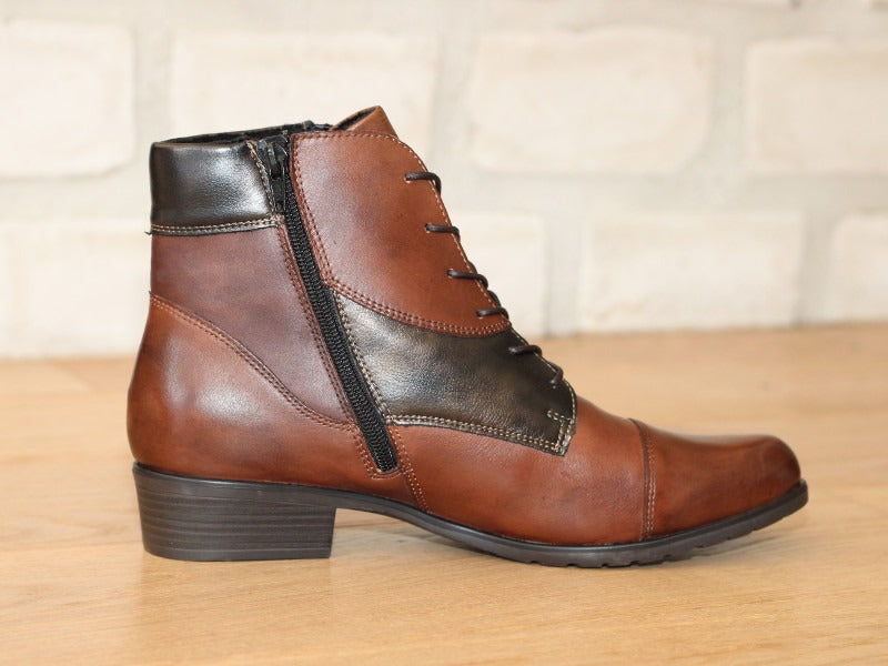 Bottines à lacet Remonte en cuir brun