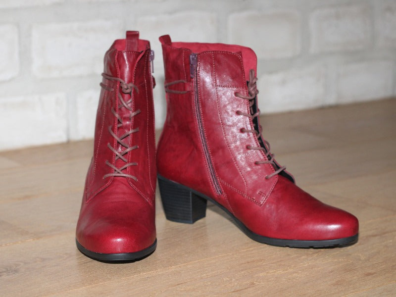 Bottines lacets en cuir rouge Ruby