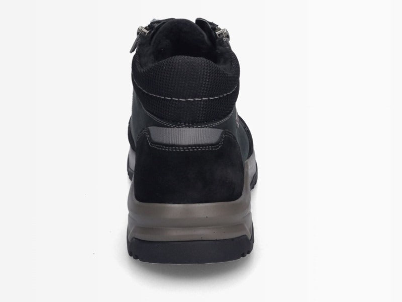 Chaussures montantes boots de marche Leroy