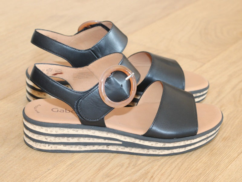 Sandales plateforme Gabor en cuir noir