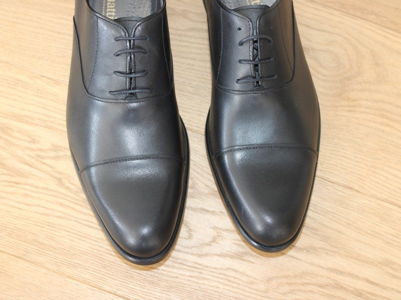 Richelieus en cuir noir Garett