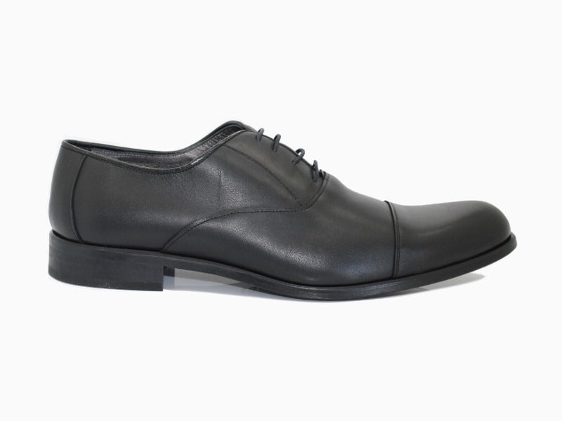 Richelieus en cuir noir Garett