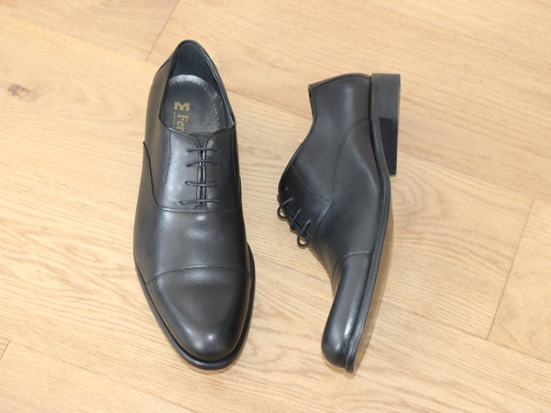 Richelieus en cuir noir Garett