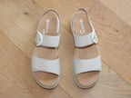 Sandales en cuir beige sur semelle compensée Sweety