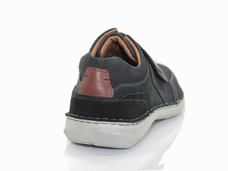 Chaussures en cuir New Anvers avec large scratch
