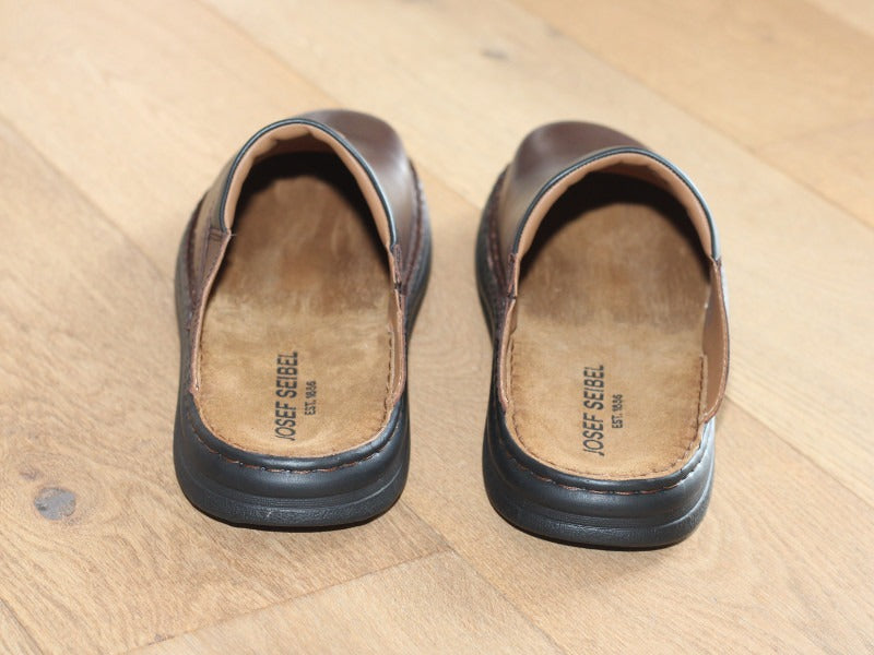 Mules style sabot Max en cuir marron