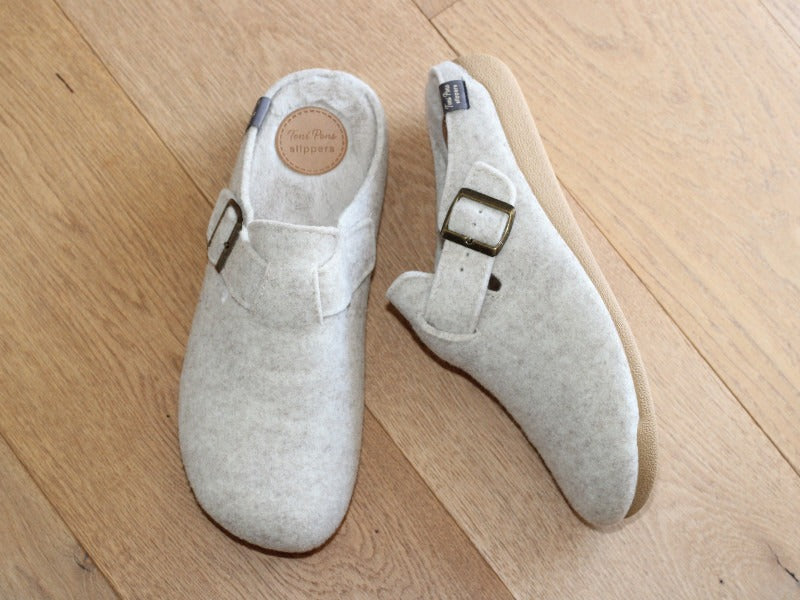 Chaussons type sabot avec boucle Mima