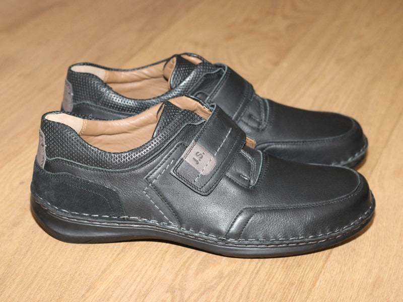 Chaussures en cuir noir avec scratch New Anvers