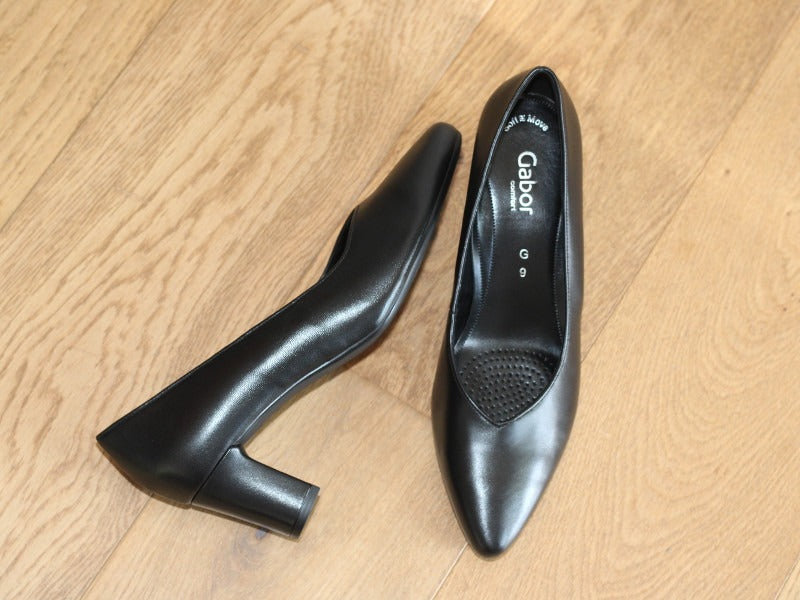 Escarpins Gabor en cuir noir