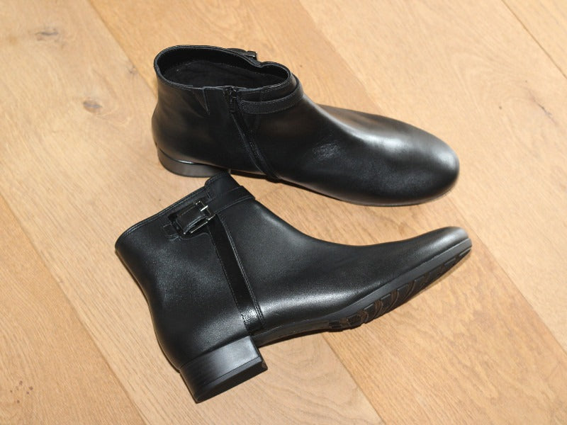 Bottines plates Gabor en cuir noir