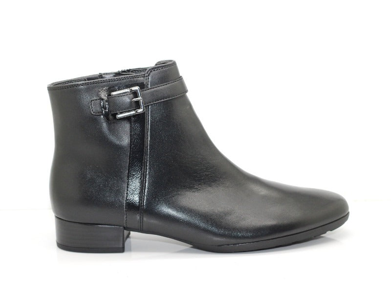 Bottines plates Gabor en cuir noir