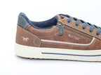 Chaussures sneaker marron de Mustang