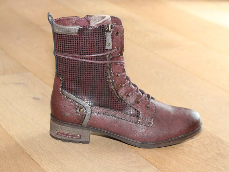 Bottines bordeaux avec imprimé et petit talon Mustang