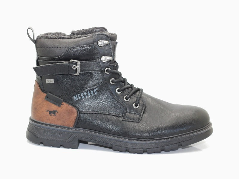 Boots noirs style rangers Mustang
