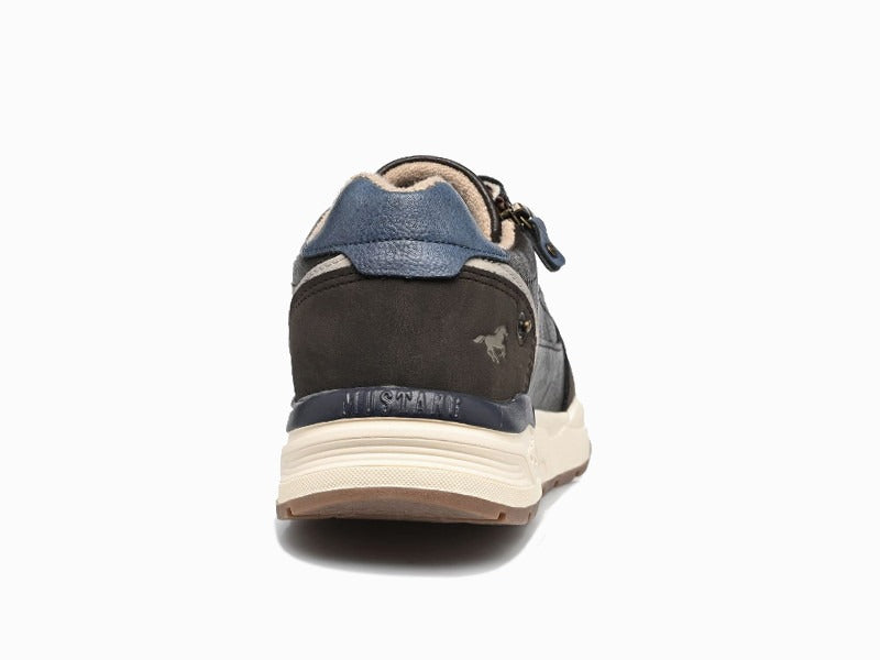 Chaussures basses sneakers marron de Mustang