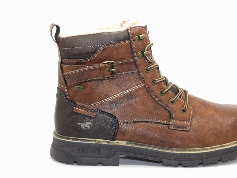 Boots marron style rangers Mustang