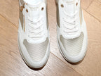 Baskets compensées beige et dorée 