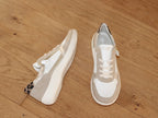 Sneakers en cuir blanc, beige et doré Ginger