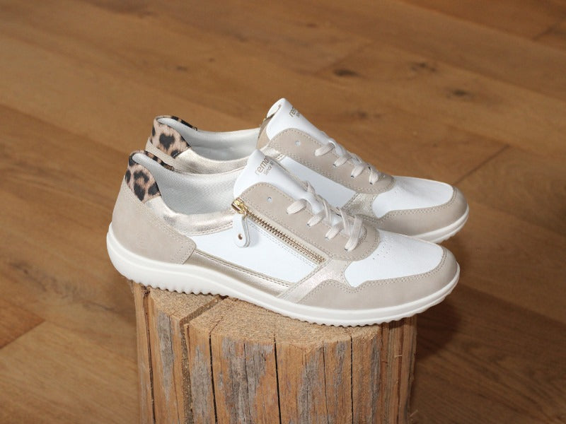Sneakers en cuir blanc, beige et doré Ginger