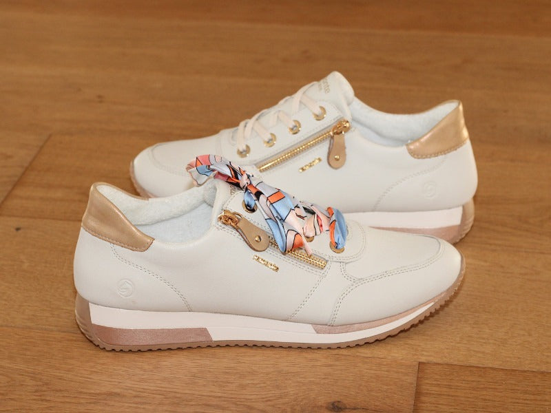Baskets en cuir blanc et lacet coloré Flore